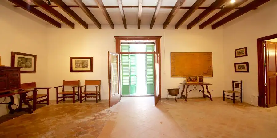 Charismatic mansion house with a patio and garden located in a village San Joan 