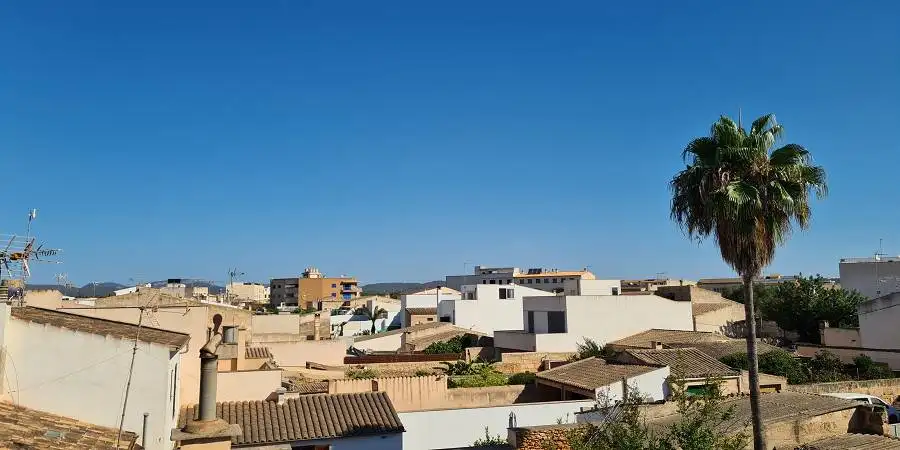 Townhouse in Campos, 3 stories, patio and garage, Mallorca