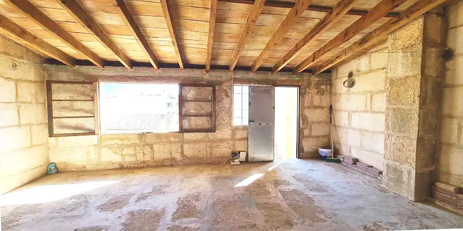 Townhouse in Campos, 3 stories, patio and garage, Mallorca 