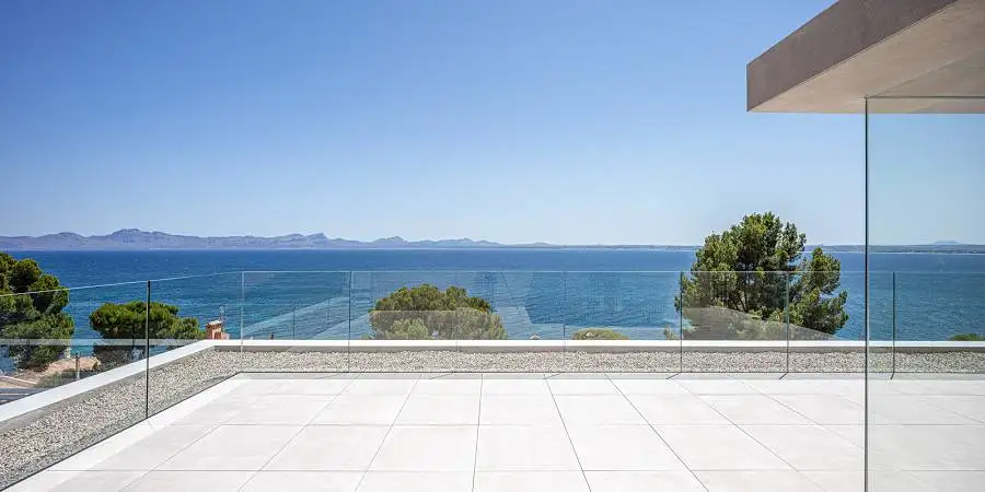 Impressive modern style house with views over the bay of Alcudia 
