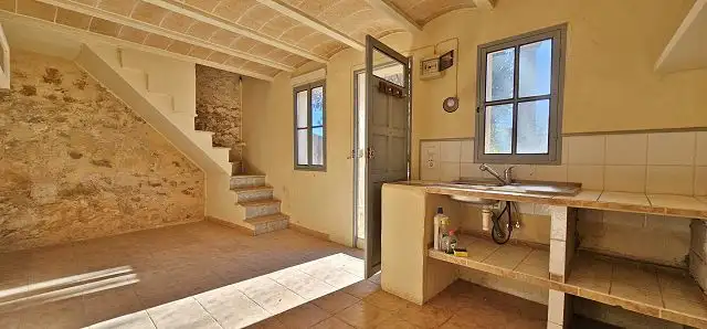 Finca to convert into your dream villa in Cas Concos, Majorca 