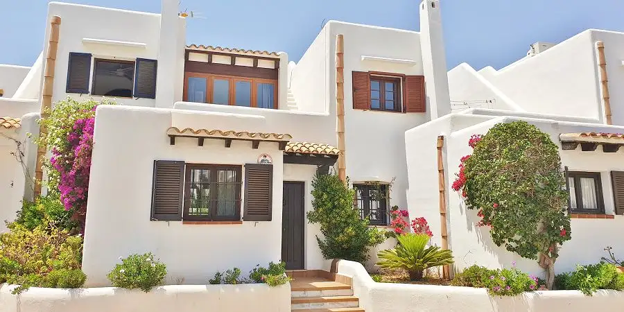 sold Marina dor 1 four bedroom villa with garden and roof terrace 