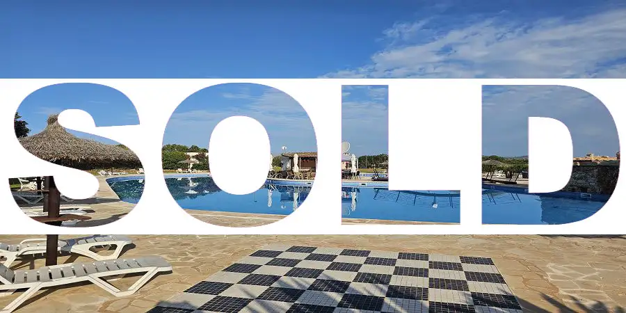 SOLD Ground floor apartment with private garden, shared pool, Cala d'Or, SouthEast 