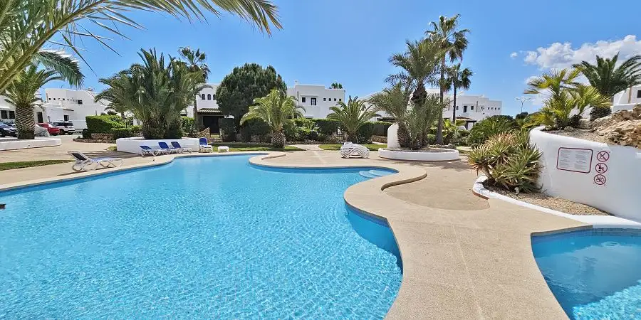 Cala DOr Townhouse Marina d Or I, 3 bedrooms and shared pools 