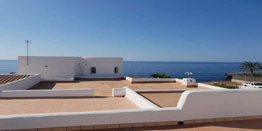 First class unique luxurious villa with sea access in Cala d´or, Mallorca 