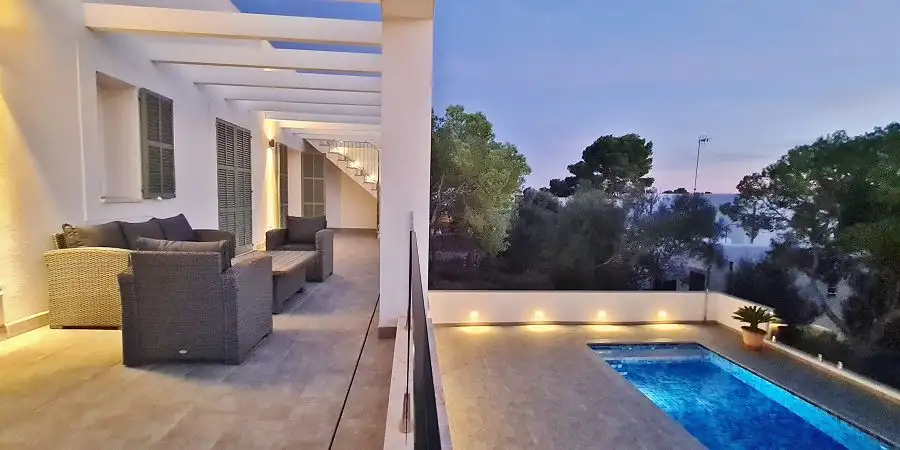 Beautiful New villa beside Cala d Or Marina with private pool and four bedrooms 