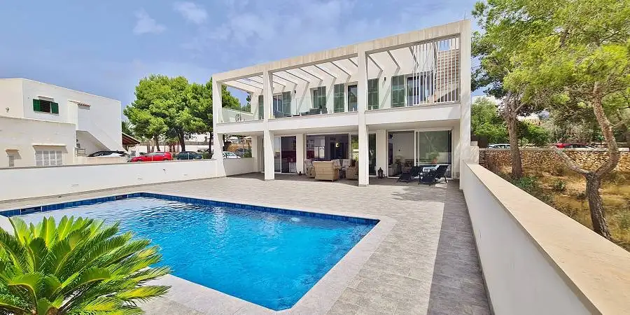 Luxury New built villa, by Cala d Or Marina 