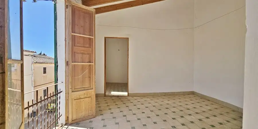 Es Llombards Townhouse project  