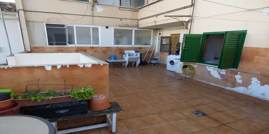 Three bedroom apartment with spacious terrace in Son Espanyolet, Palma  