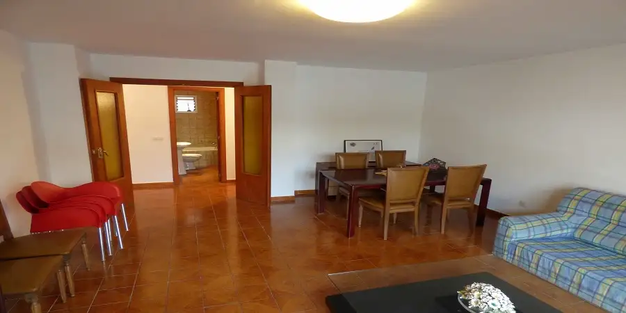 Spacious apartment with terrace of 90m2 in Santa Catalina Palma 