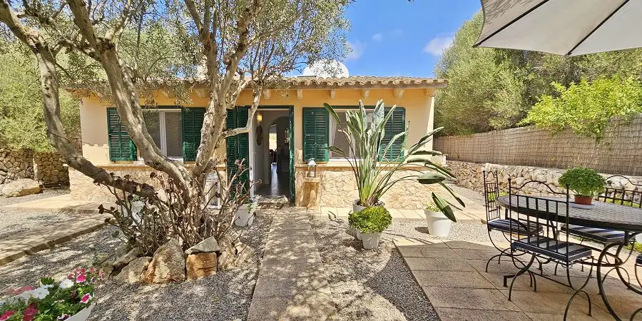 Santanyi Villa with heated pool, modernized and a guest house, Mallorca 