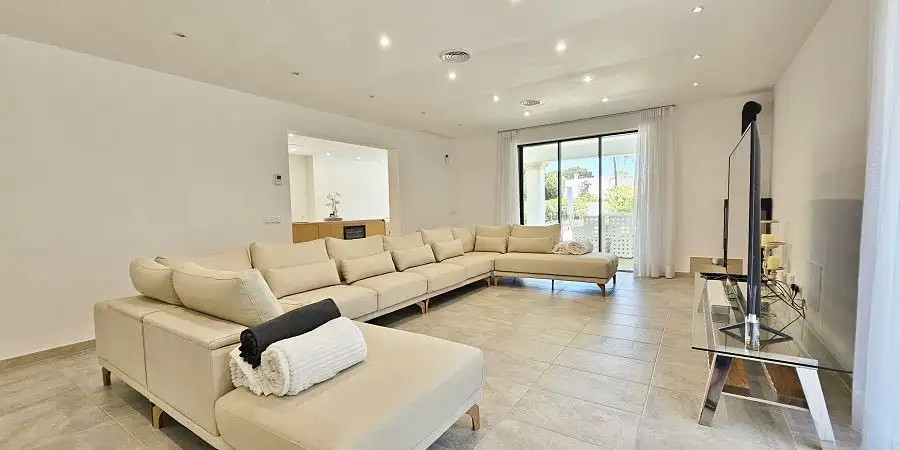 Porto petro modern four bedroom second line villa  