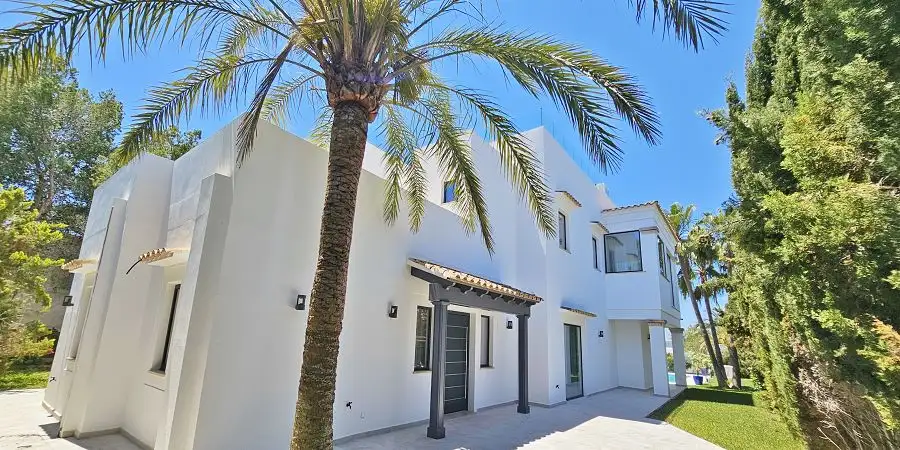 Porto petro modern four bedroom second line villa  