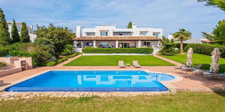 Outstanding waterfront villa with private swimming platform, garden and pool. 