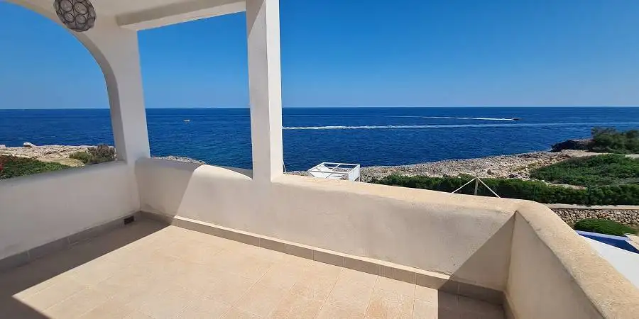 Beach Front Modernized Villa, Cala d Or, Mallorca 