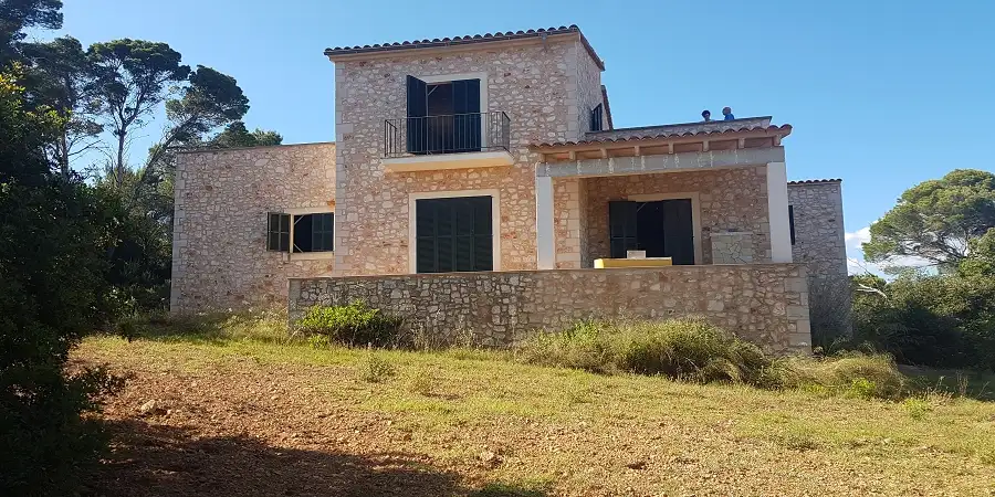 New built Finca in Es Carritxo, situated in a lovely 21.000m2 ground, Mallorca