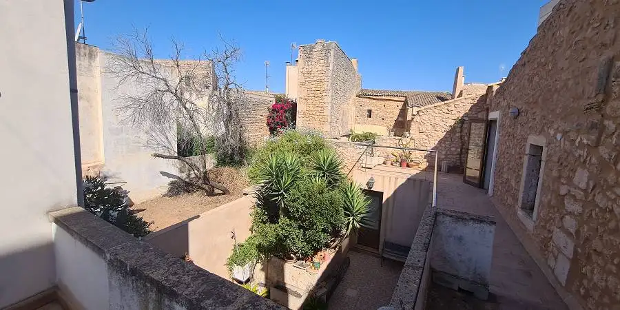 Large townhouse in Santanyi Center, with big back yard, Mallorca, Spain 